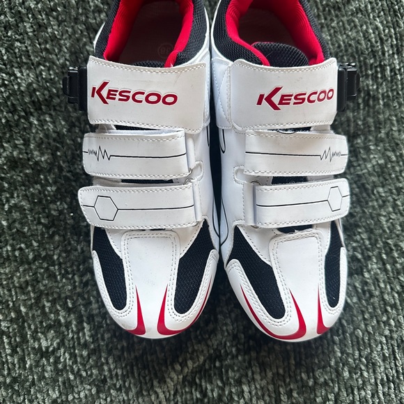 KESCOO Unisex Cycling Shoes Compatible with Pelaton. Size 38 or Women’s 7. - Picture 4 of 4